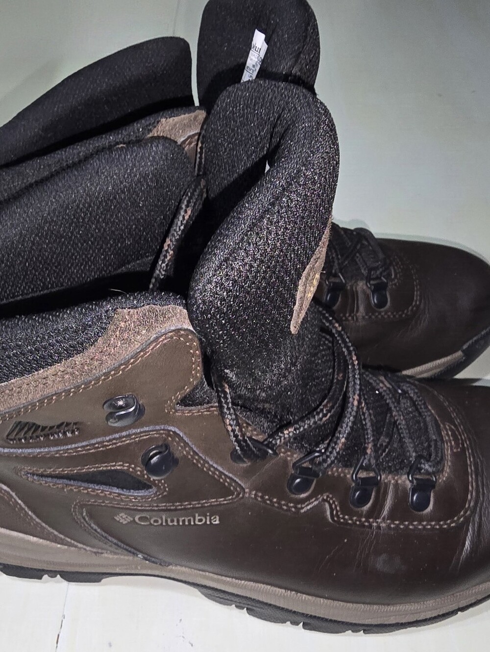 Columbia Men’s Size 10 Waterproof Leather Hiking Boots Brown Omni-Grip YM5198 - Picture 3 of 7